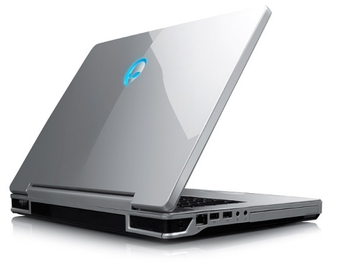 Alienware m15x gaming notebook